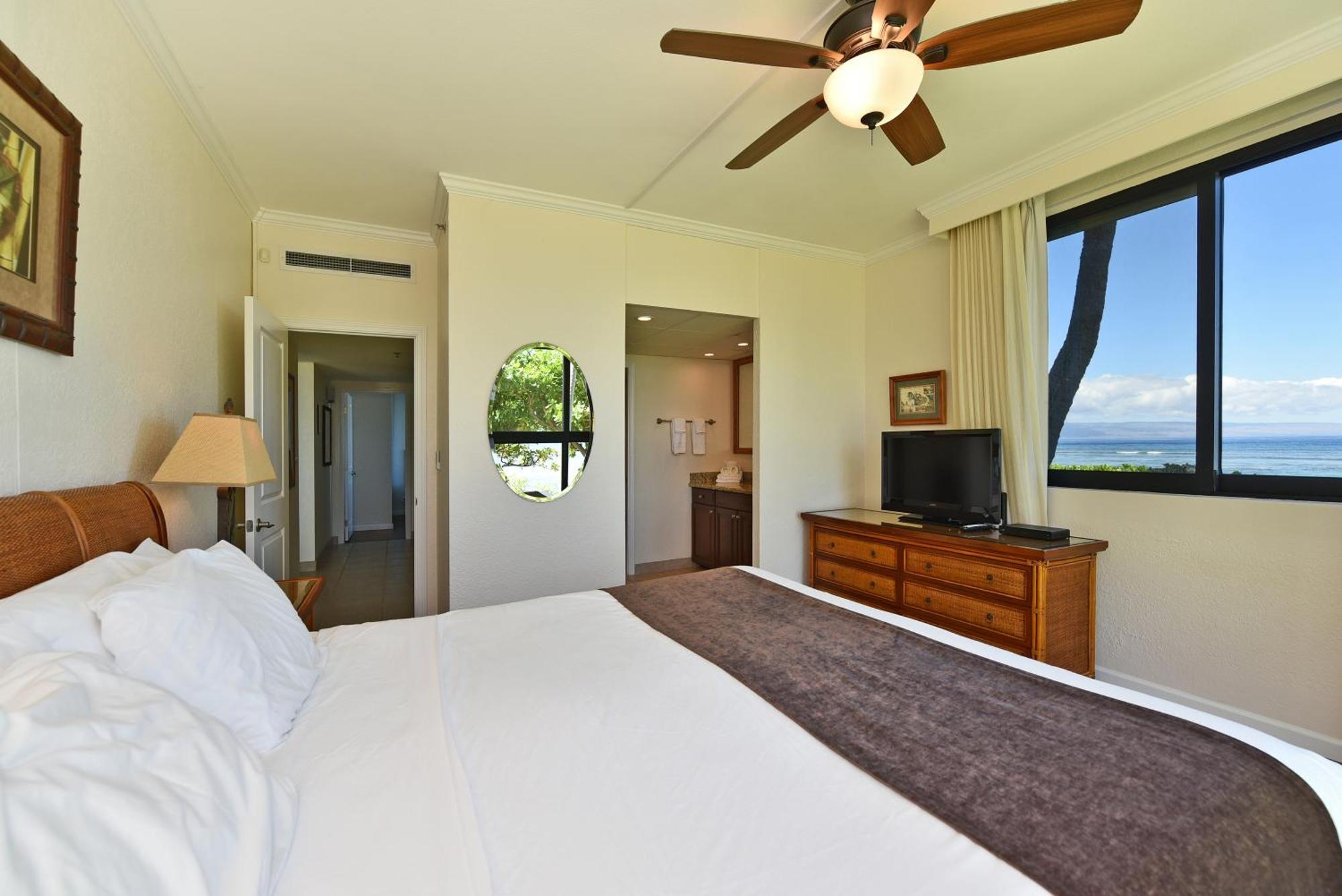 Kaanapali Shores 160 - Sleep Steps Away From The Ocean Кахана Экстерьер фото