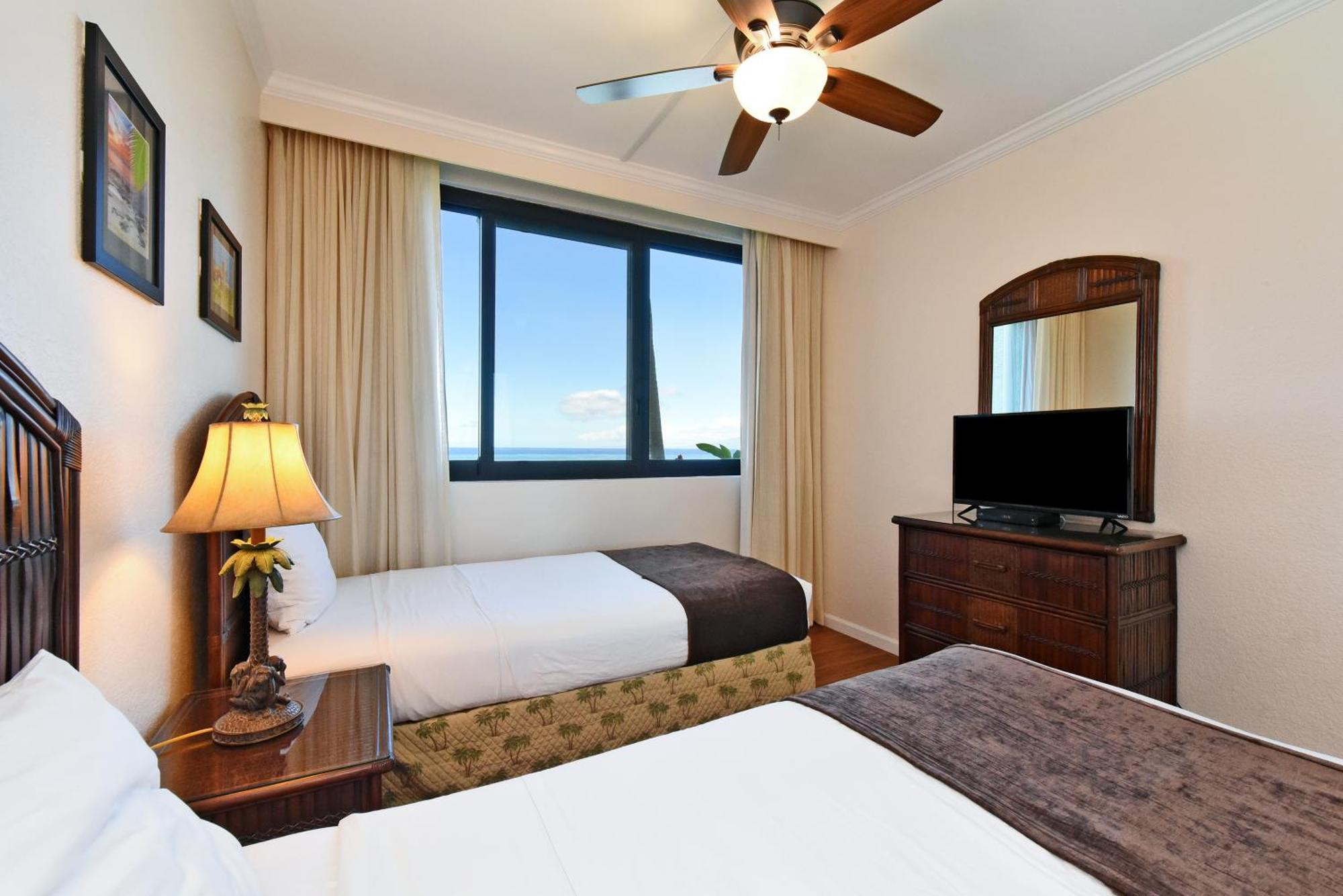Kaanapali Shores 160 - Sleep Steps Away From The Ocean Кахана Экстерьер фото